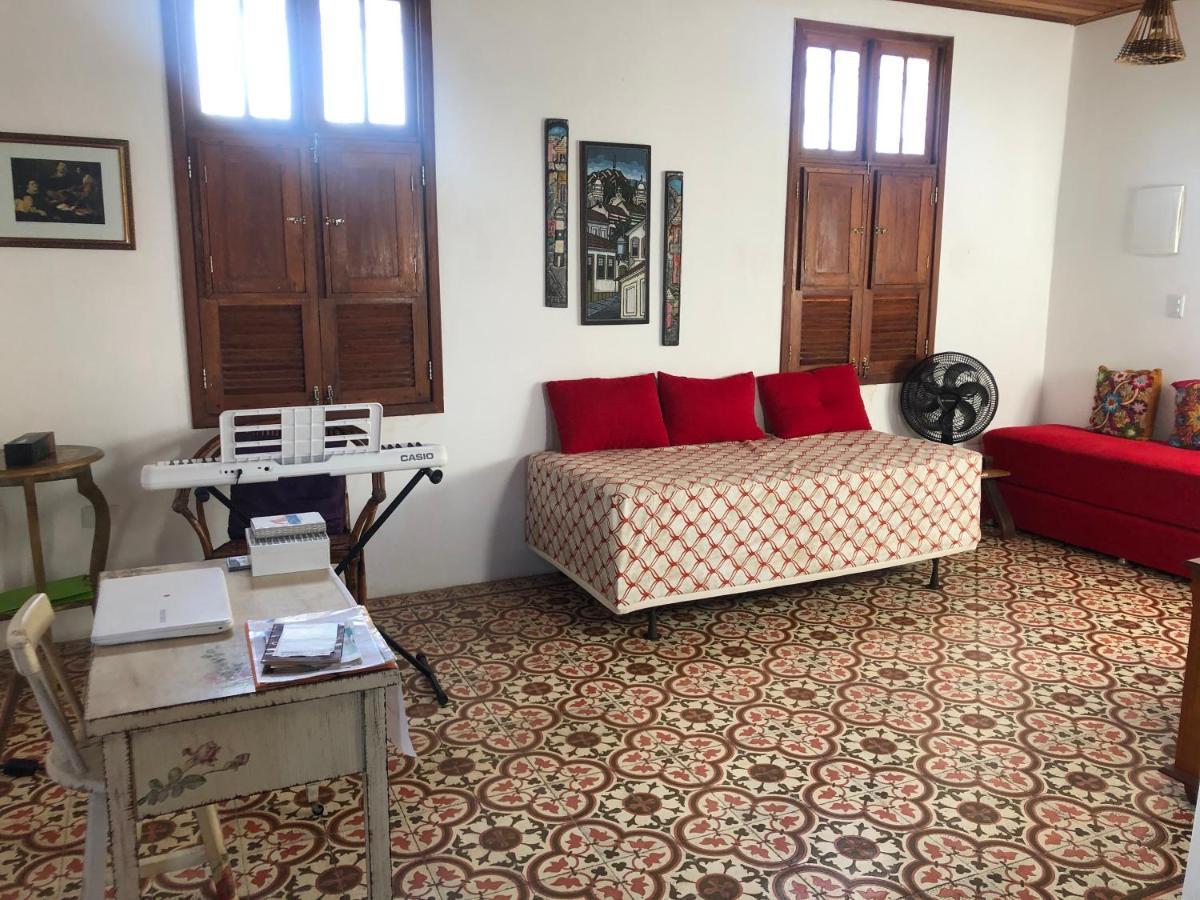 Хостел Casa Do Farol Олинда Экстерьер фото